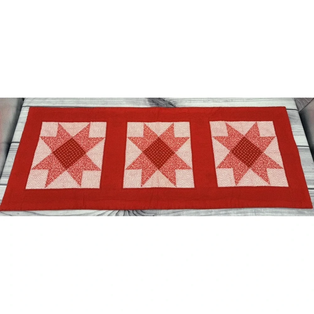 LOT OF 6 HOLIDAY TABLE RUNNERS - FALL / CHRISTMAS - SOME QUILTED - SOME VINTAGE